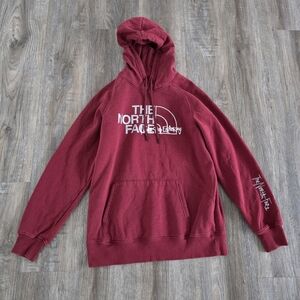 The North Face Women's Burgundy Hoodie Size M